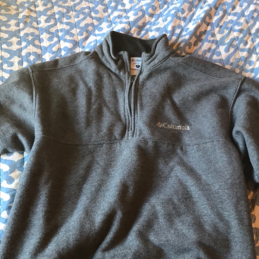 Columbia half zip sweater